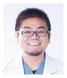 院長 近影